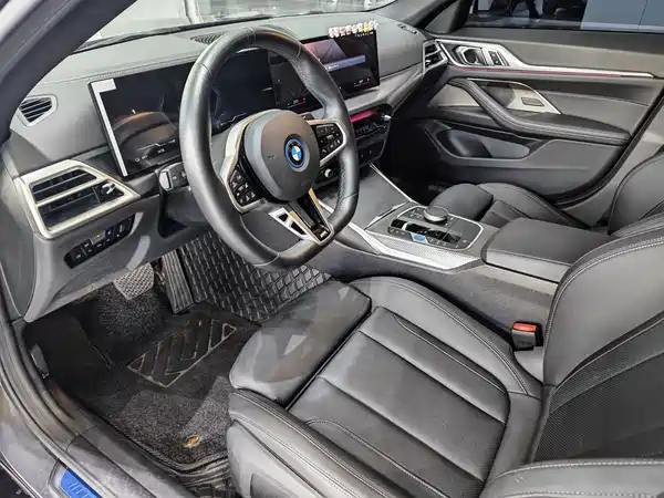 BMW i4 2024