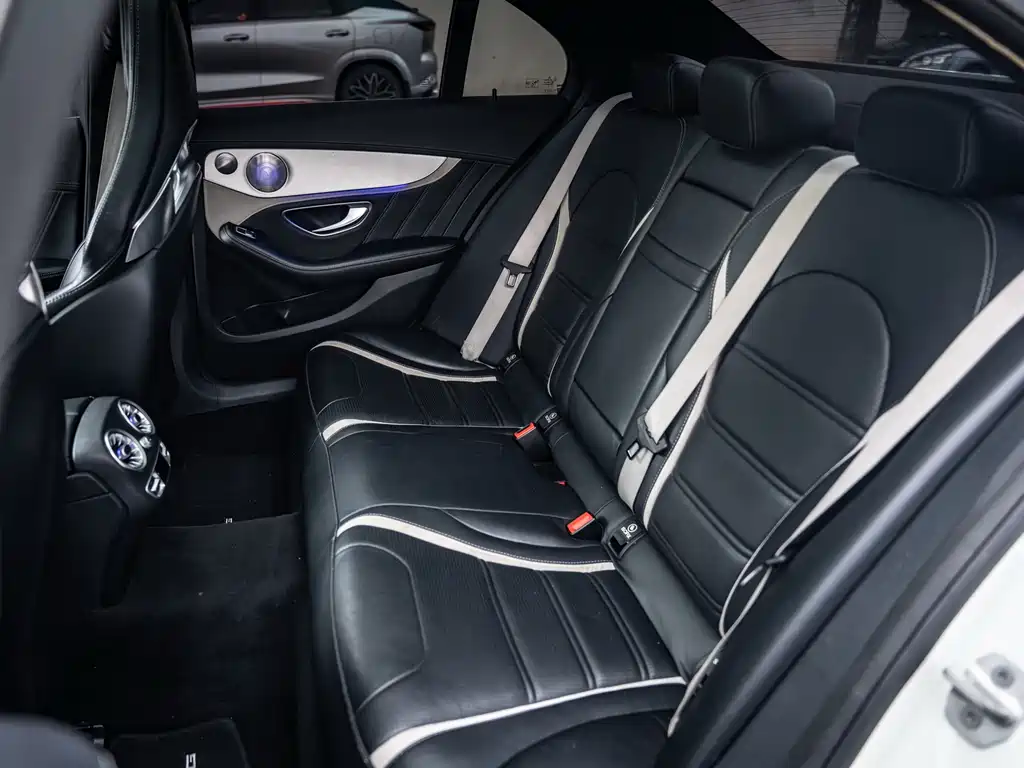 Mercedes-Benz C-Class AMG 2016 — фото 18