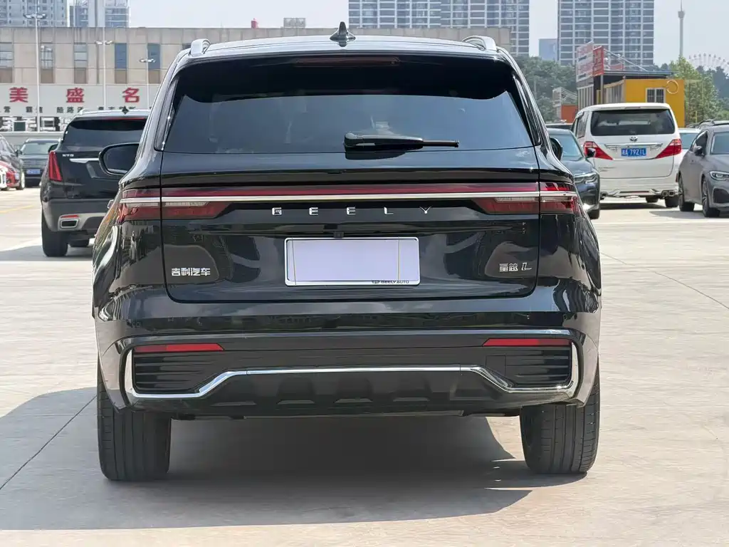 Geely Xingyue L 2024 — фото 7