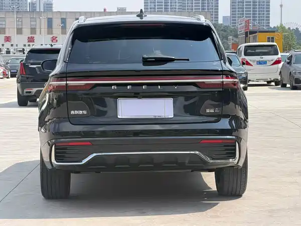 Geely Xingyue L 2024