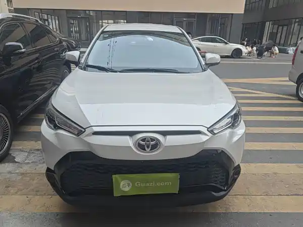 Toyota Frontlander 2025