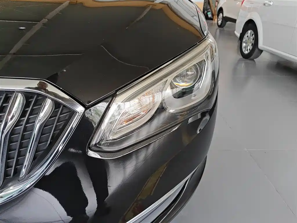 Buick Excelle 2017 — фото 24