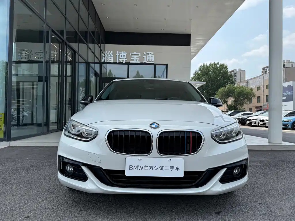 BMW 1 Series 2018 — фото 3