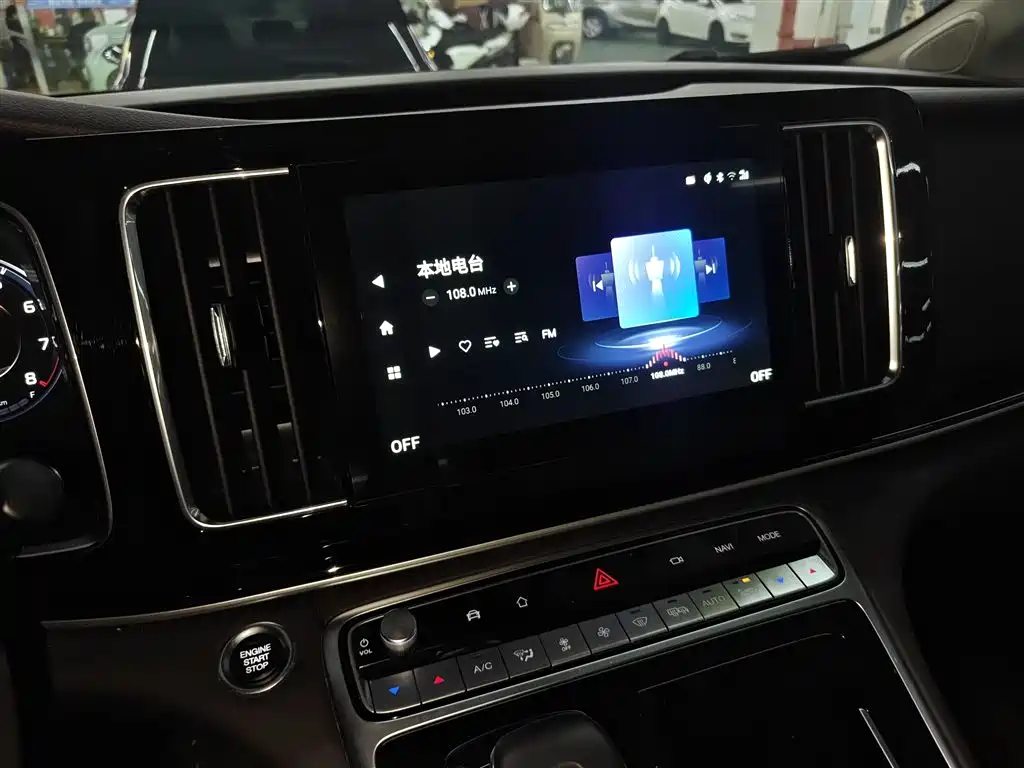GAC Motor Trumpchi M8 2021 — фото 13