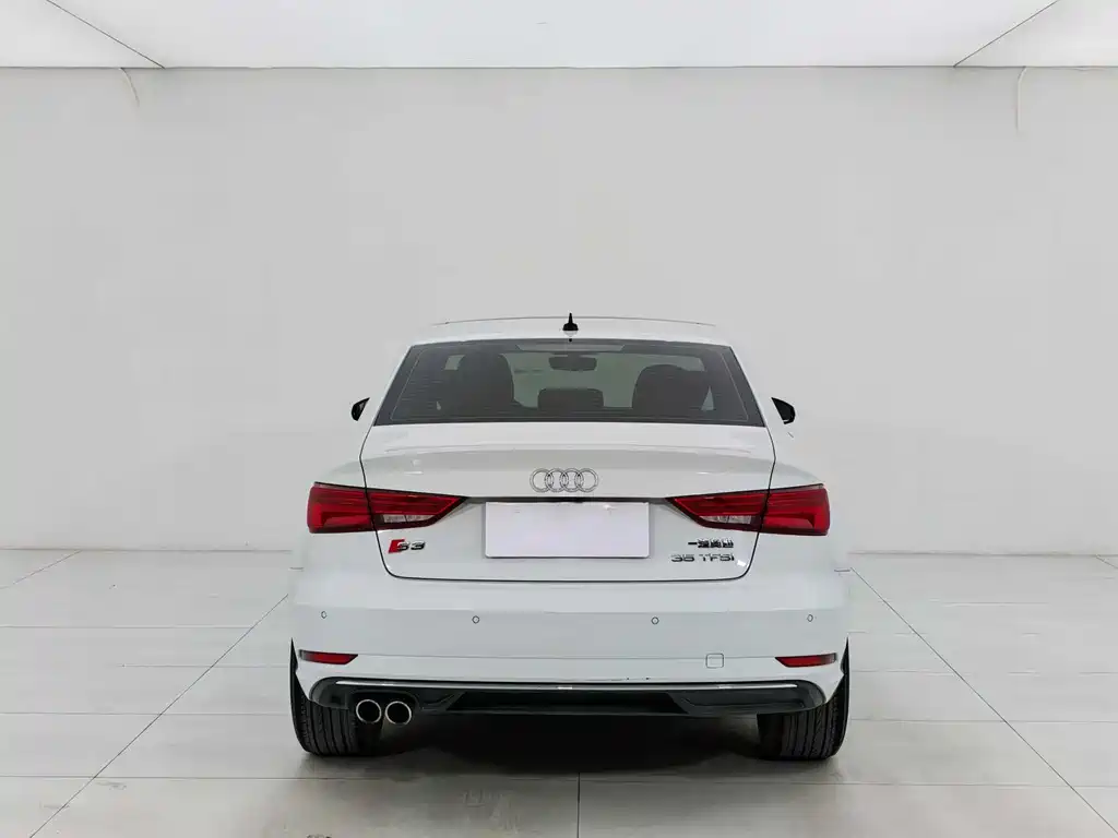 Audi A3 2019 — фото 4