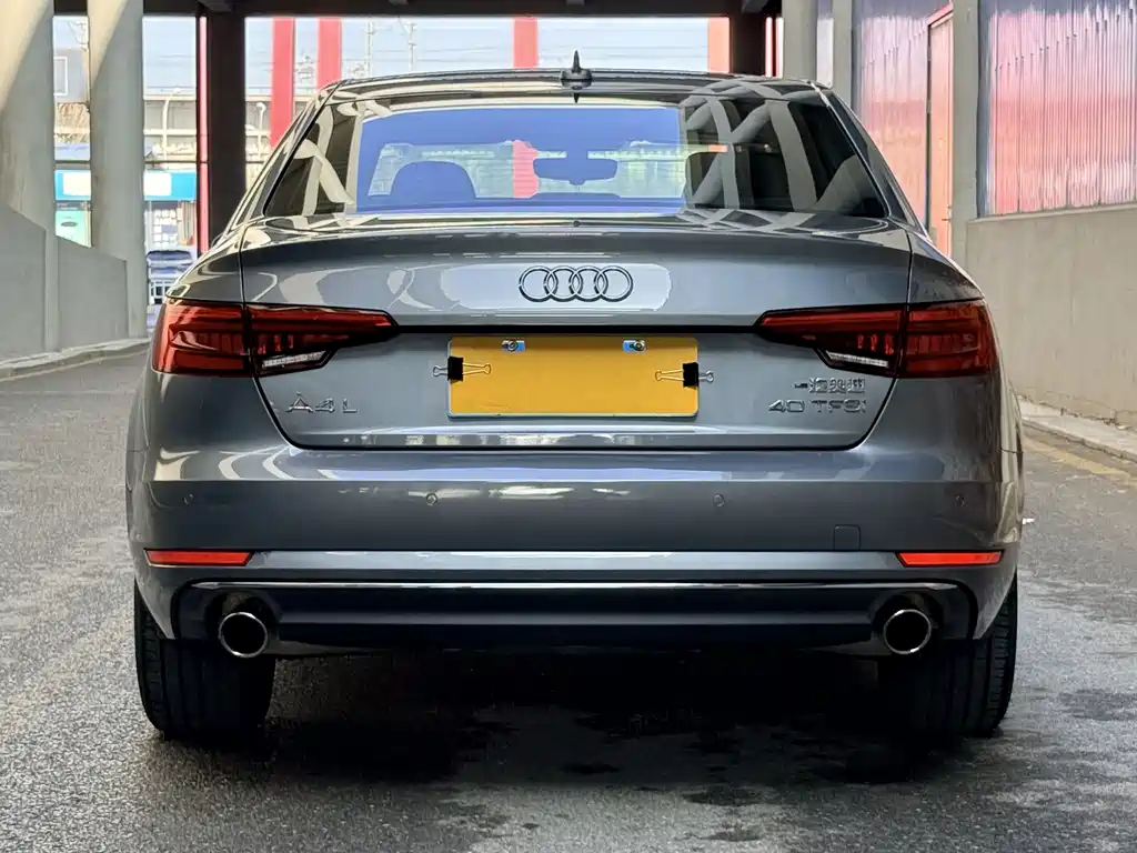 Audi A4L 2018 — фото 5