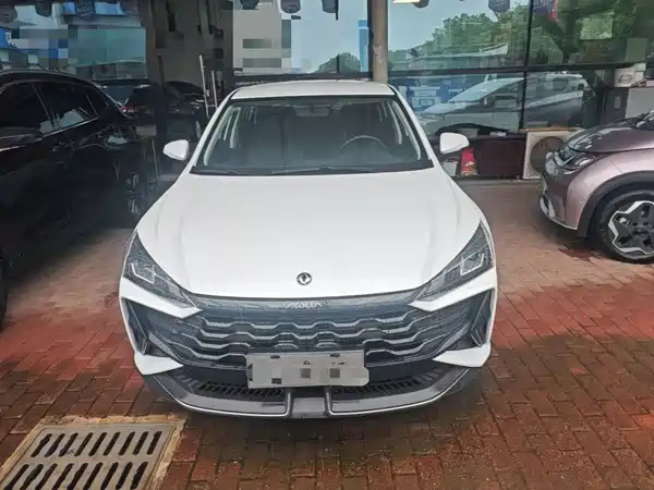 Dongfeng Yixuan 2025