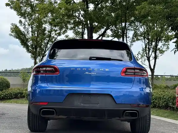 Porsche Macan 2016