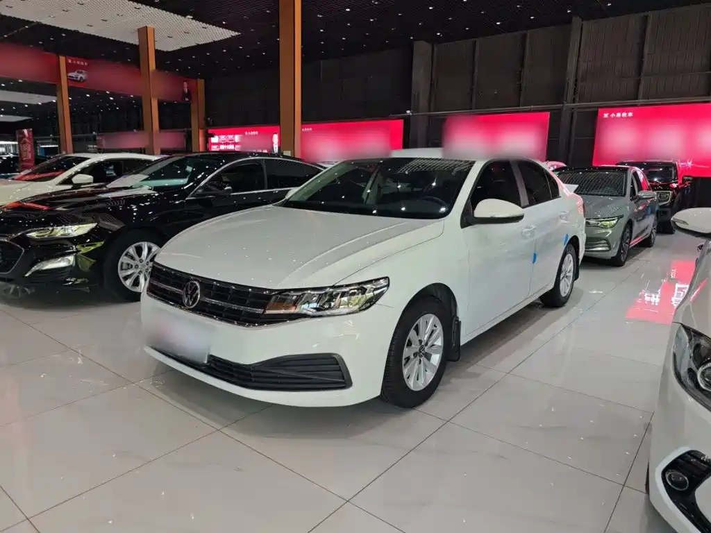 Volkswagen Bora 2021