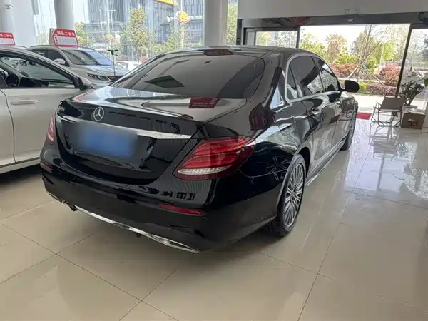 Mercedes-Benz E-Class 2019