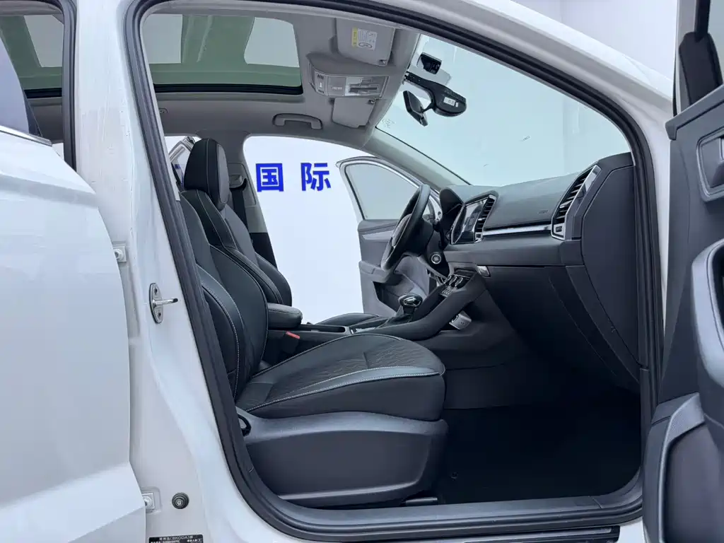 Skoda Karoq 2022 — фото 15