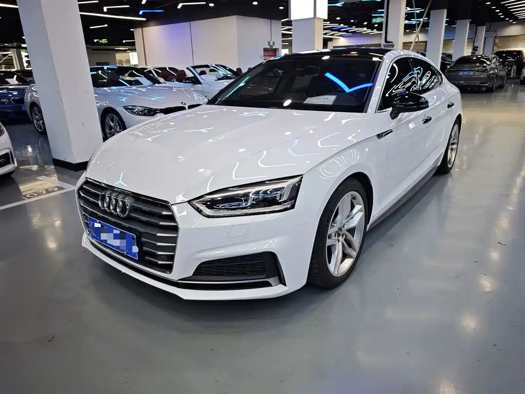 Audi A5 2019 — фото 1