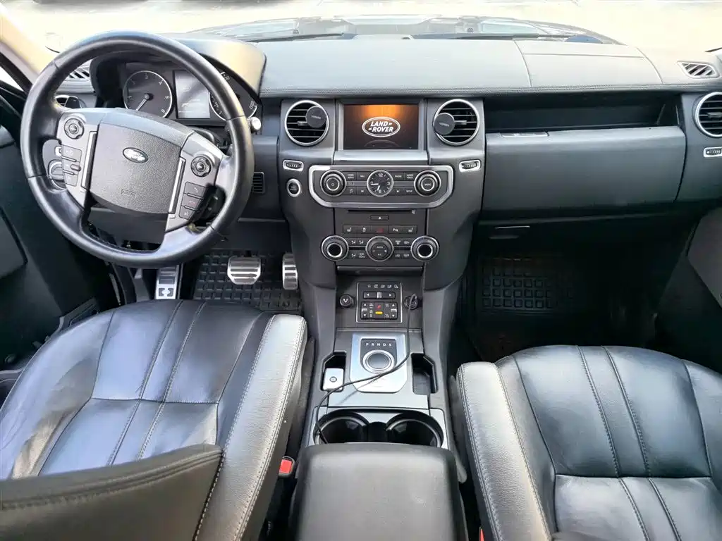 Land Rover Discovery 2013 — фото 9