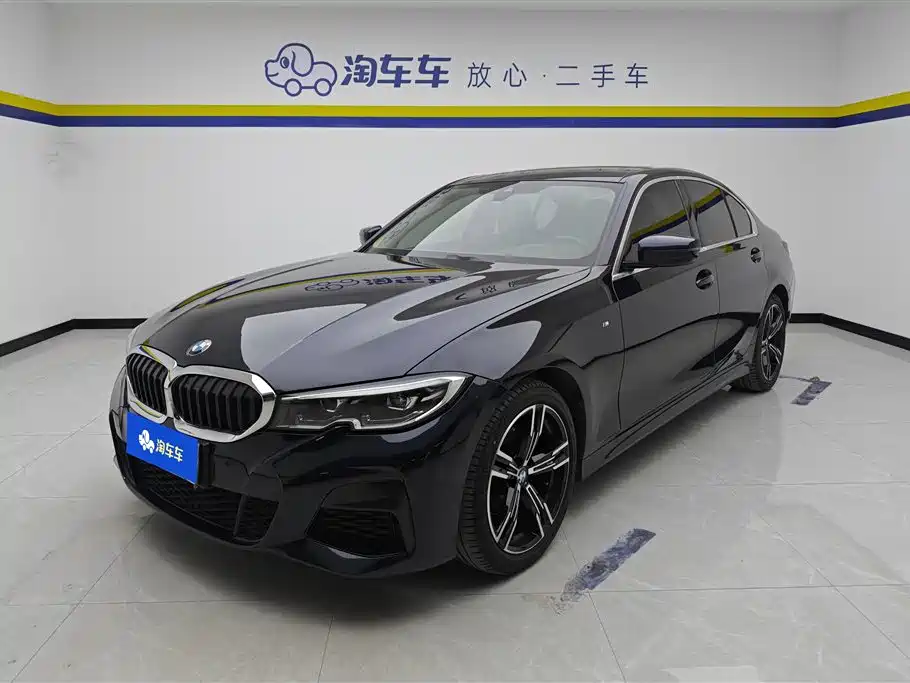 BMW 3 Series 2022 — фото 1