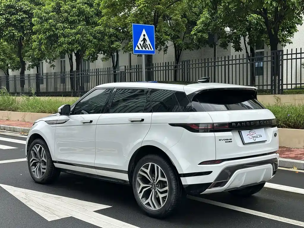 Land Rover Evoque 2020