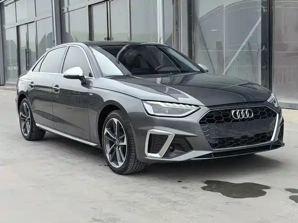 Audi A4L 2020
