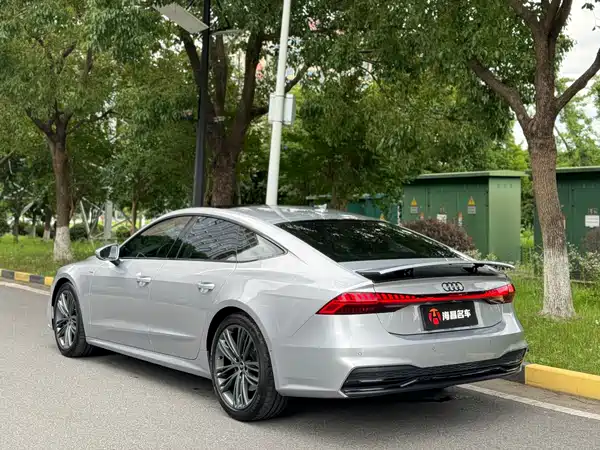 Audi A7 2024