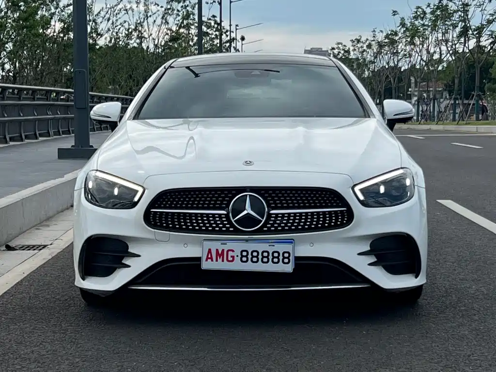 Mercedes-Benz E-Class 2021