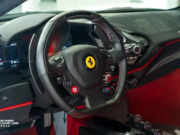 Ferrari 488 2019