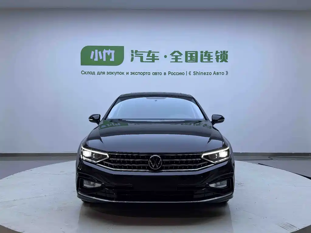 Volkswagen Magotan 2025