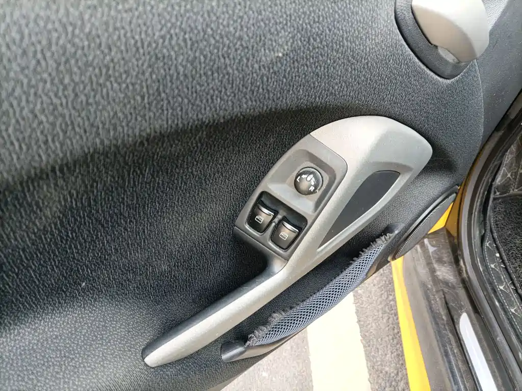 smart Fortwo 2014 — фото 10