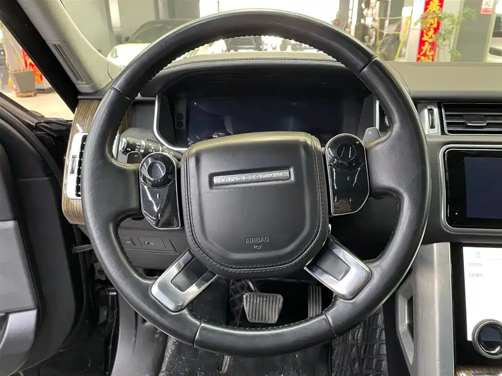 Land Rover Range Rover 2019 — фото 10
