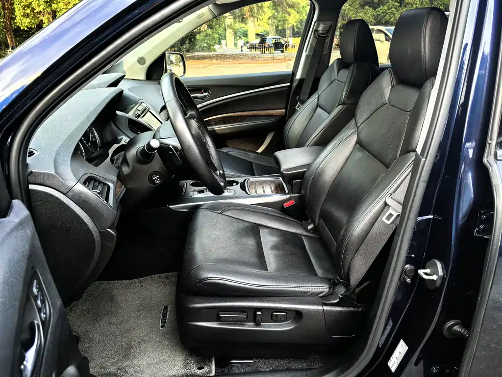 Acura MDX 2017 — фото 15
