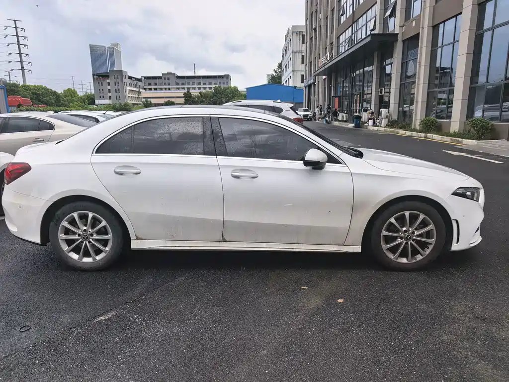 Mercedes-Benz A-Class 2022
