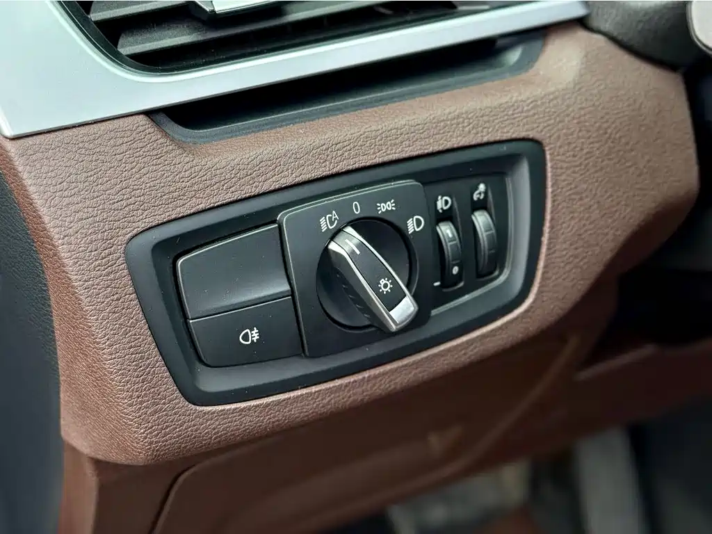 BMW X1 2021 — фото 36