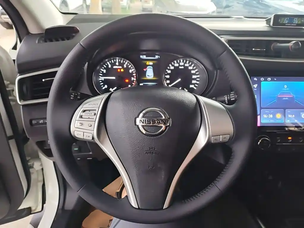 Nissan Qashqai 2018 — фото 11