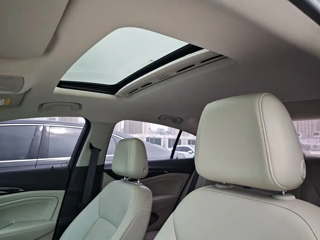 Buick Regal 2020 — фото 14