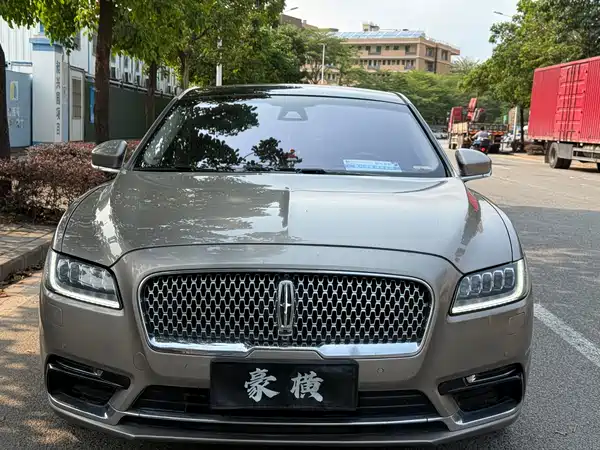 Lincoln Continental 2019