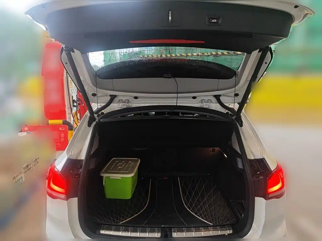 BMW X1 New Energy 2020 — фото 16