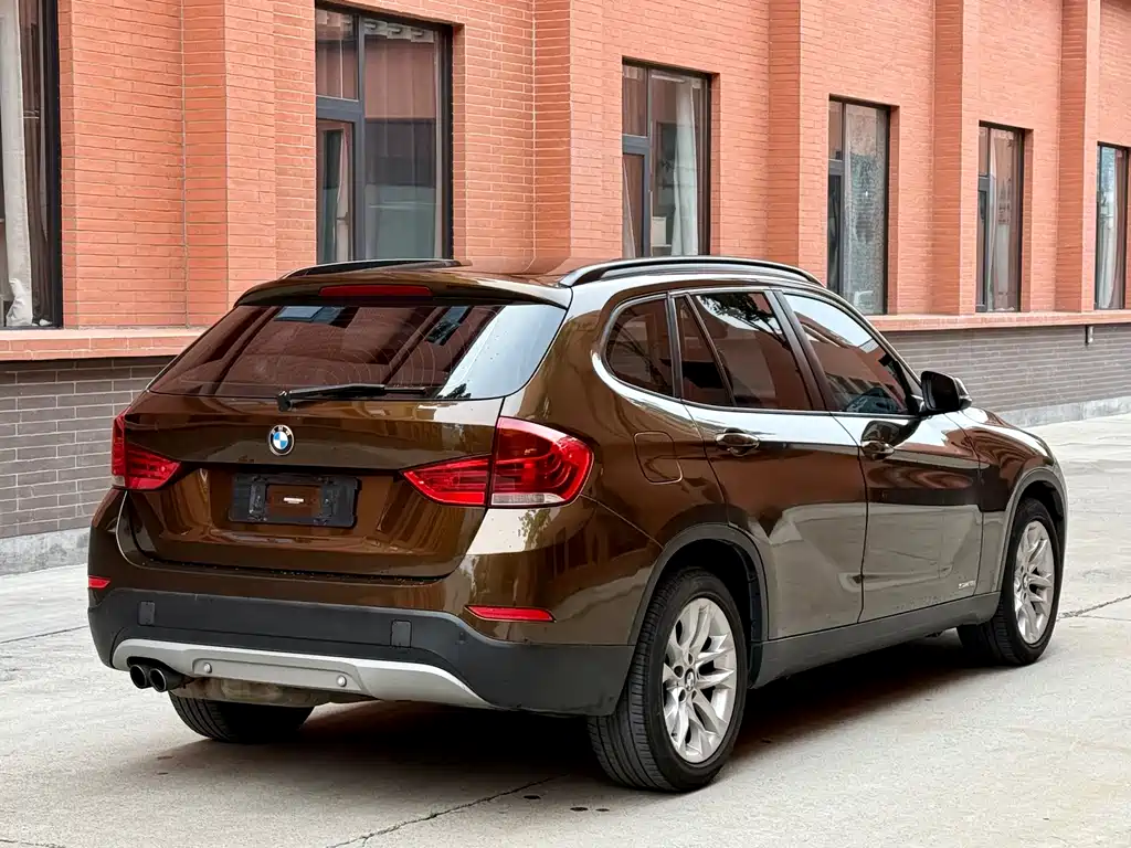 BMW X1 2016 — фото 5