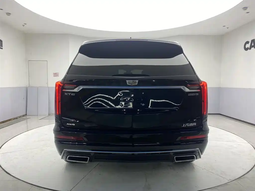 Cadillac XT6 2021 — фото 6