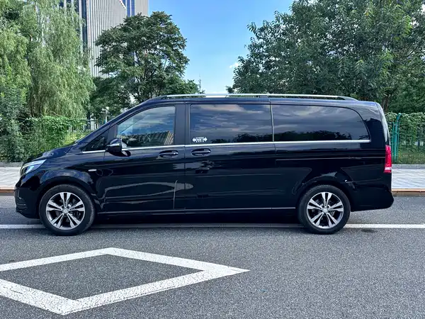 Mercedes-Benz V-Class 2017