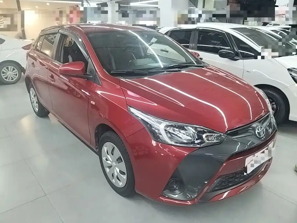 Toyota Yaris L 2020