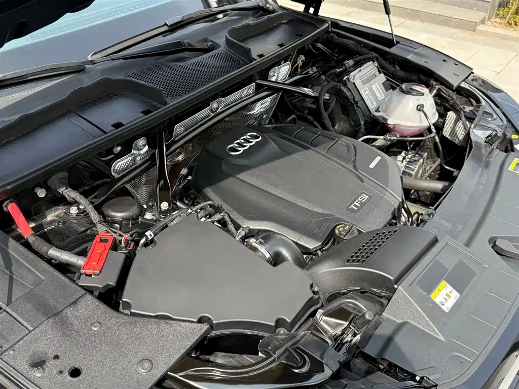 Audi Q5L 2022 — фото 15