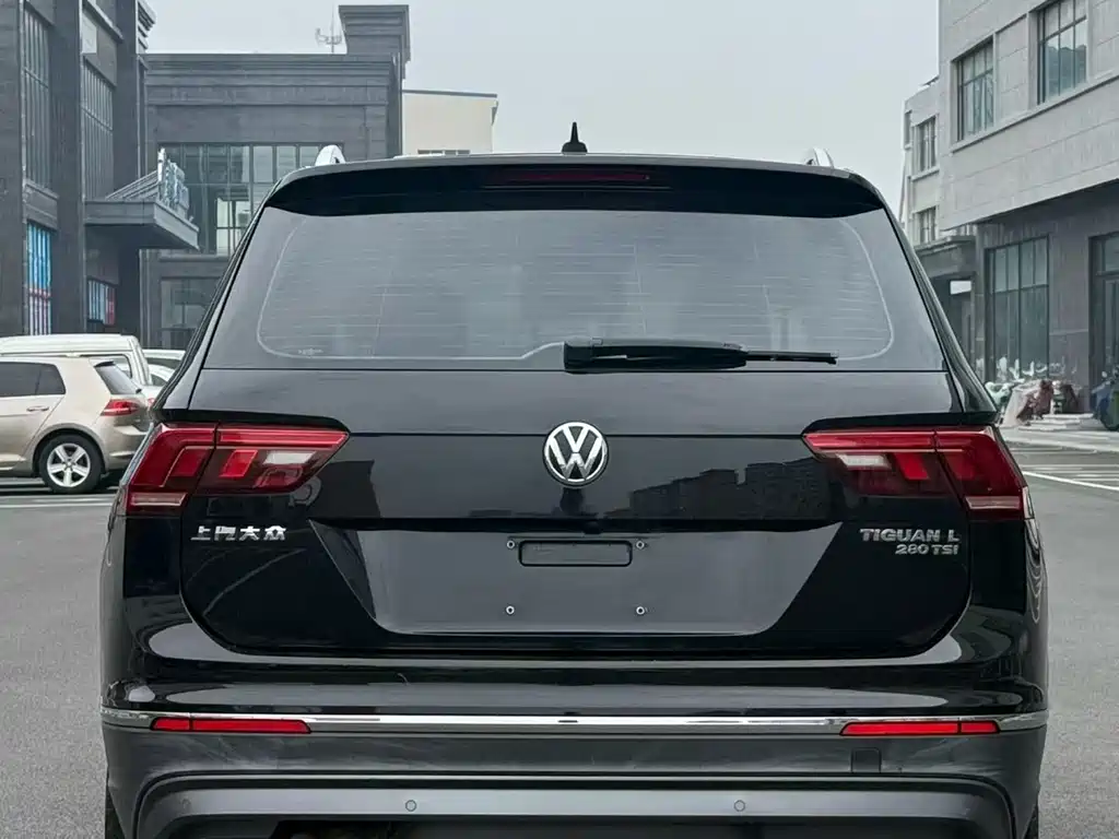Volkswagen Tiguan L 2019