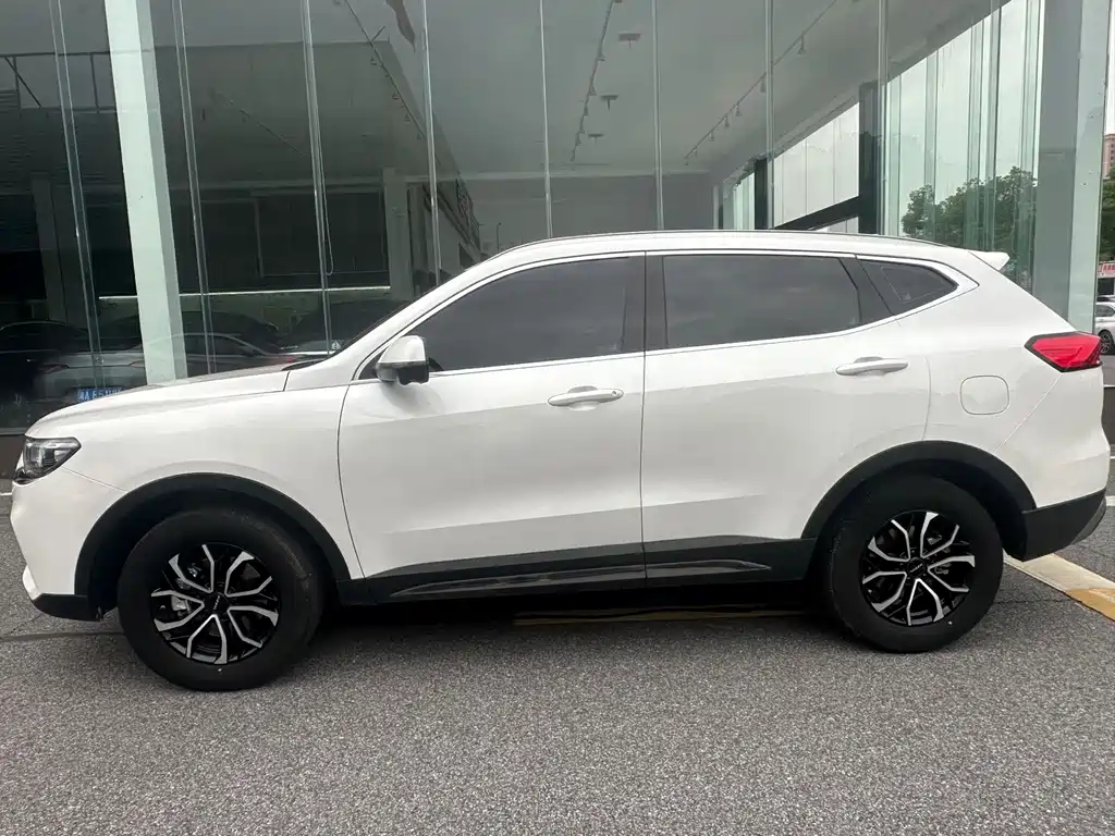 Haval H6 2023 — фото 15
