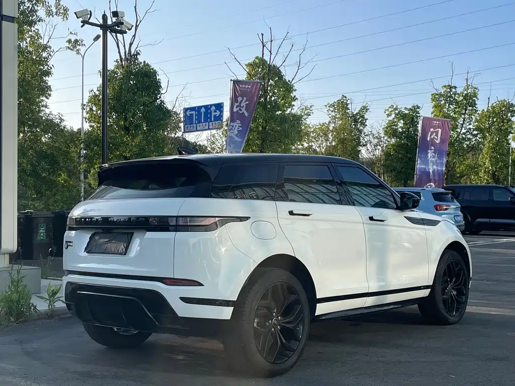 Land Rover Range Rover Evoque 2021 — фото 16