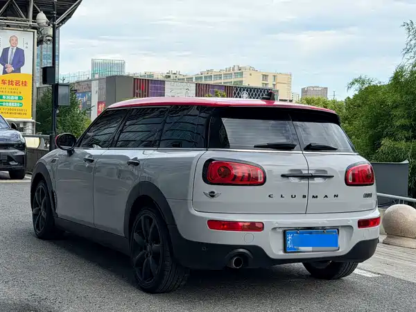 MINI Clubman 2016