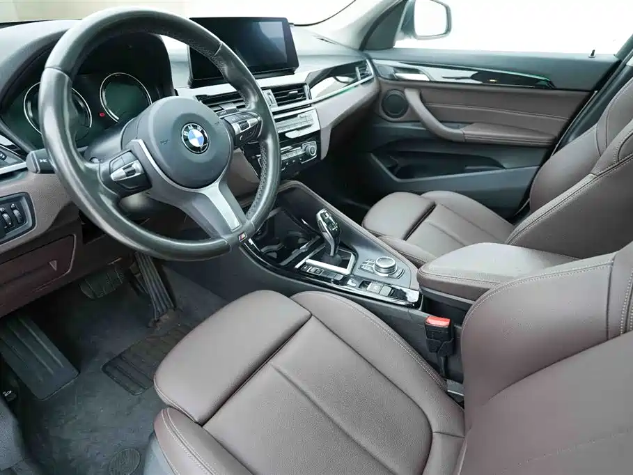 BMW X1 2020 — фото 10