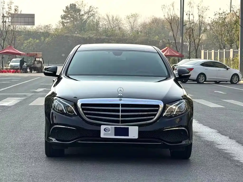 Mercedes-Benz E-Class 2018 — фото 2