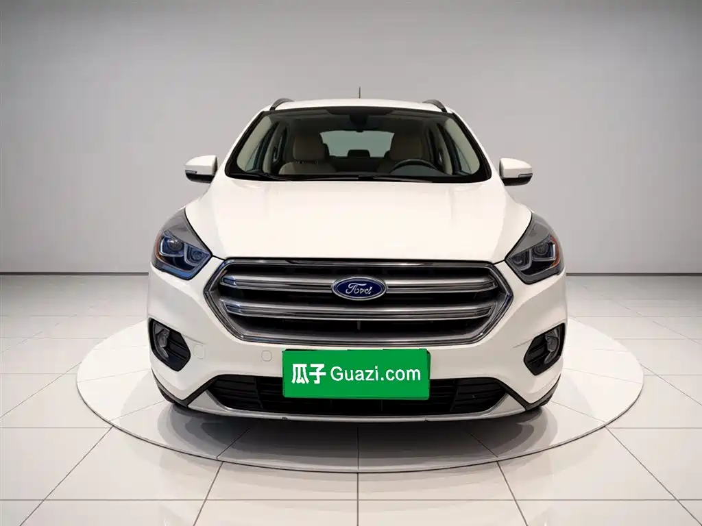 Ford Kuga 2018 — фото 24