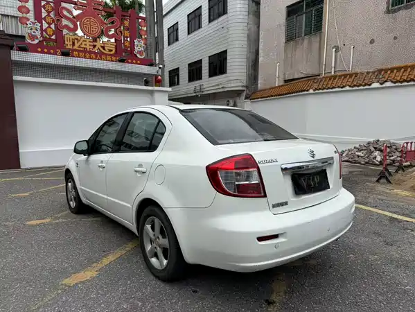 Suzuki Karma 2007