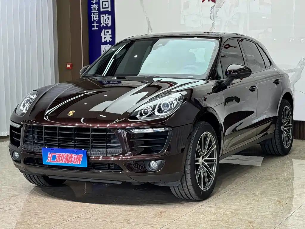 Porsche Macan 2018 — фото 1