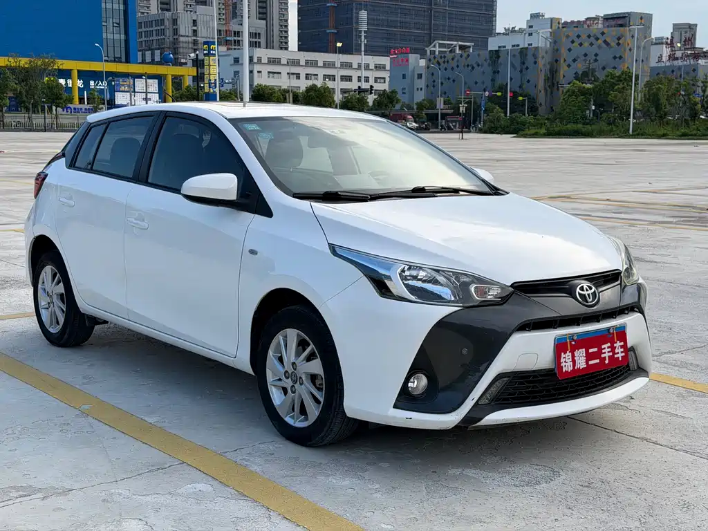 Toyota Yaris L 2017