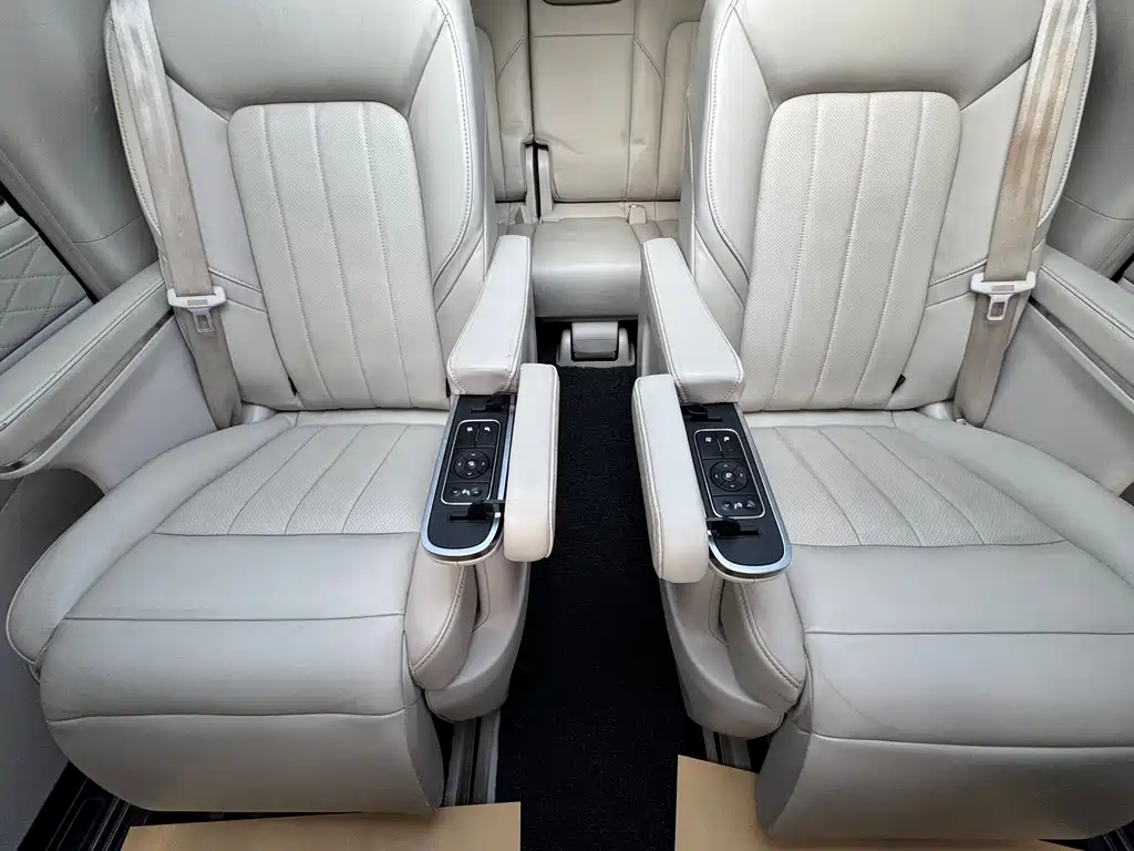 GAC Motor Trumpchi M8 2019 — фото 15