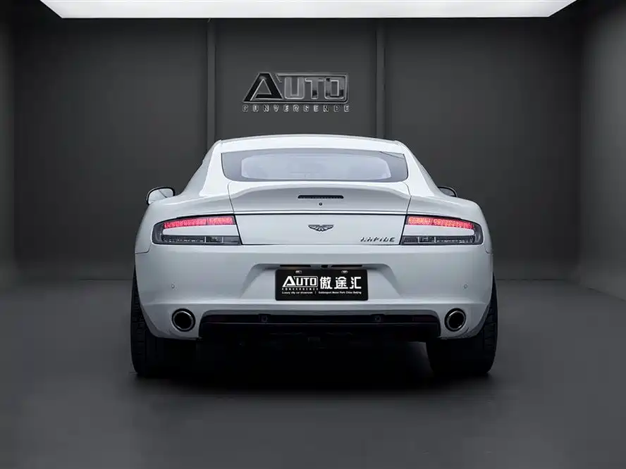 Aston Martin Rapide 2017 — фото 4